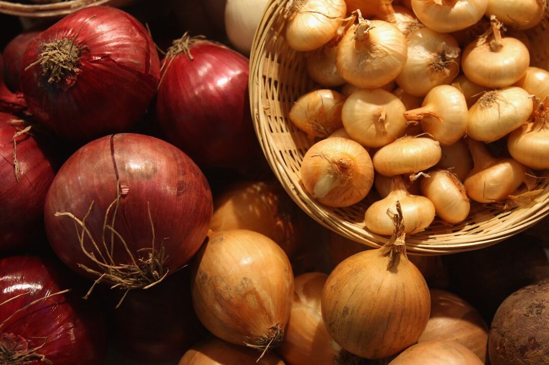 onions for pests